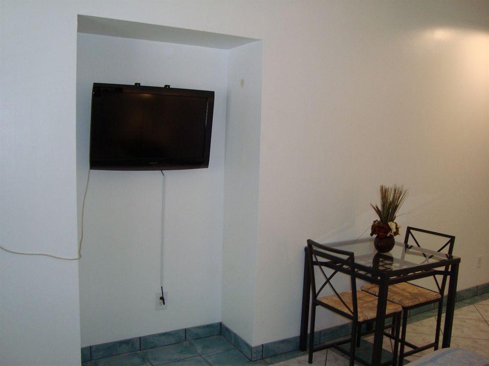 The Pershing Suites غرب شاطئ بالم المظهر الخارجي الصورة